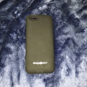 iPhone 6 charging case
